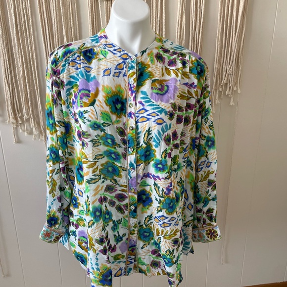 Johnny Was Cotton Ikat Bloom Shirred Yoke Floral Relaxed Drop Shoulder Blouse - Picture 13 of 16